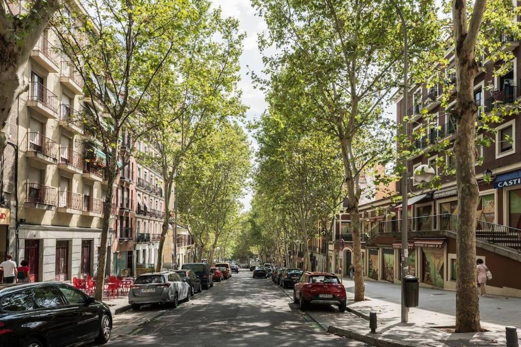 Estudio Lavapies Cerca De Anton Martin Madrid Bagian luar foto
