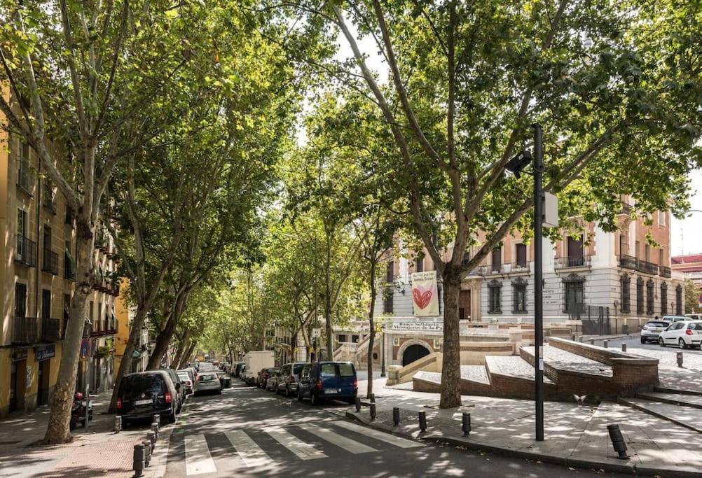 Estudio Lavapies Cerca De Anton Martin Madrid Bagian luar foto